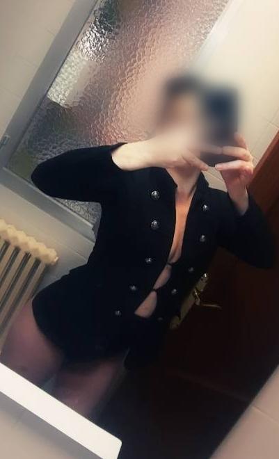 Chica busca chico en Granada: 