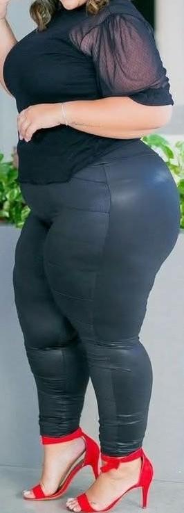 Chica busca chico en Cádiz: 