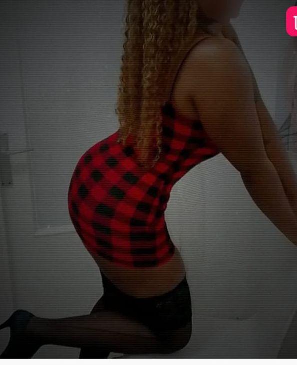 Chica busca chico en Asturias: 