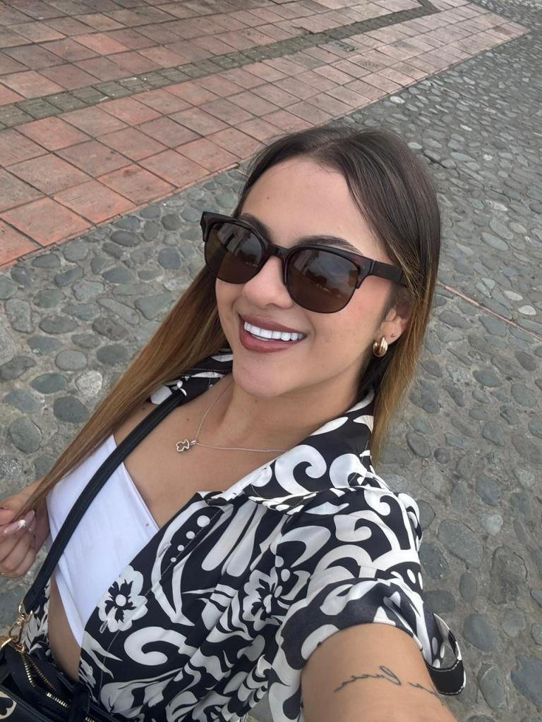 Chica busca chico en La Rioja: 