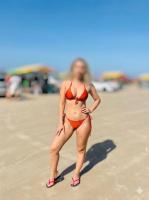 657283171: Chica busca chico en Sevilla