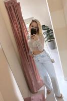 657283171: Chica busca chico en Sevilla