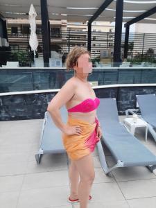 Chica busca chico en Tenerife: 