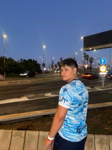 610734410: Chico busca chica en Cádiz