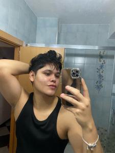 610734410: Chico busca chica en Cádiz
