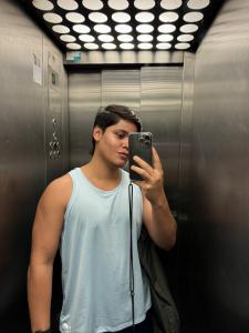 610734410: Chico busca chica en Cádiz
