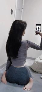 664148901: Chica busca chico en Málaga