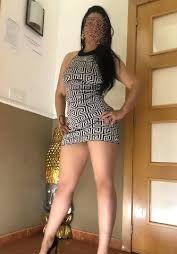 Chica busca chico en Ibiza: 