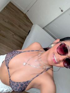 Chica busca chico en Granada: 