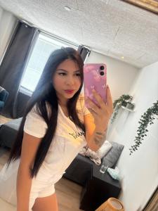Chica busca chico en Almería: 