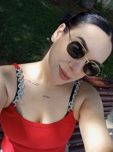 Chica busca chico en Granada: 