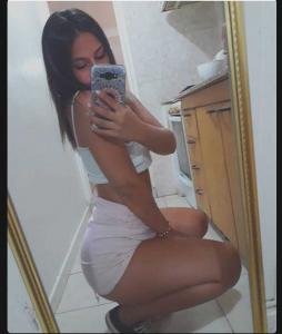 Chica busca chico en Alicante: 