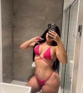 Chica busca chico en Murcia: 