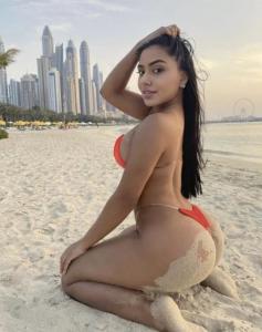 674048460: Chica busca chico en Málaga