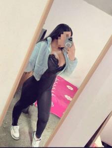 Chica busca chico en Cádiz: 