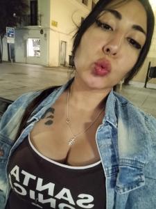 Chica busca chico en Granada: 