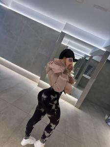 Chica busca chico en Burgos: 