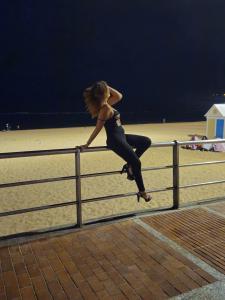 Chica busca chico en Tenerife: 