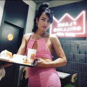 606958884: Travesti en Valencia