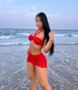 Chica busca chico en Ibiza: 