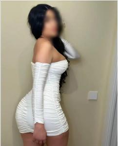 647356817: Chica busca chico en Tarragona