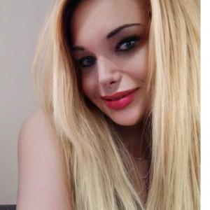 613859351: Travesti en Valencia