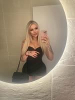 673895432: Travesti en Barcelona