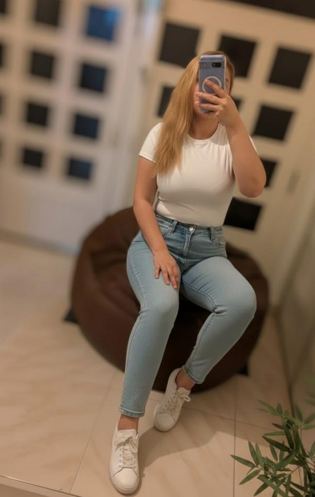 Chica busca chico en La Coruña: 