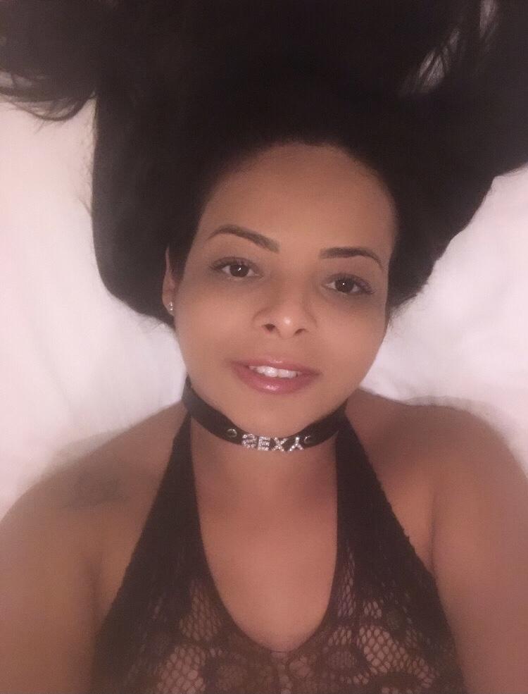 657396426: Chica busca chico en Barcelona