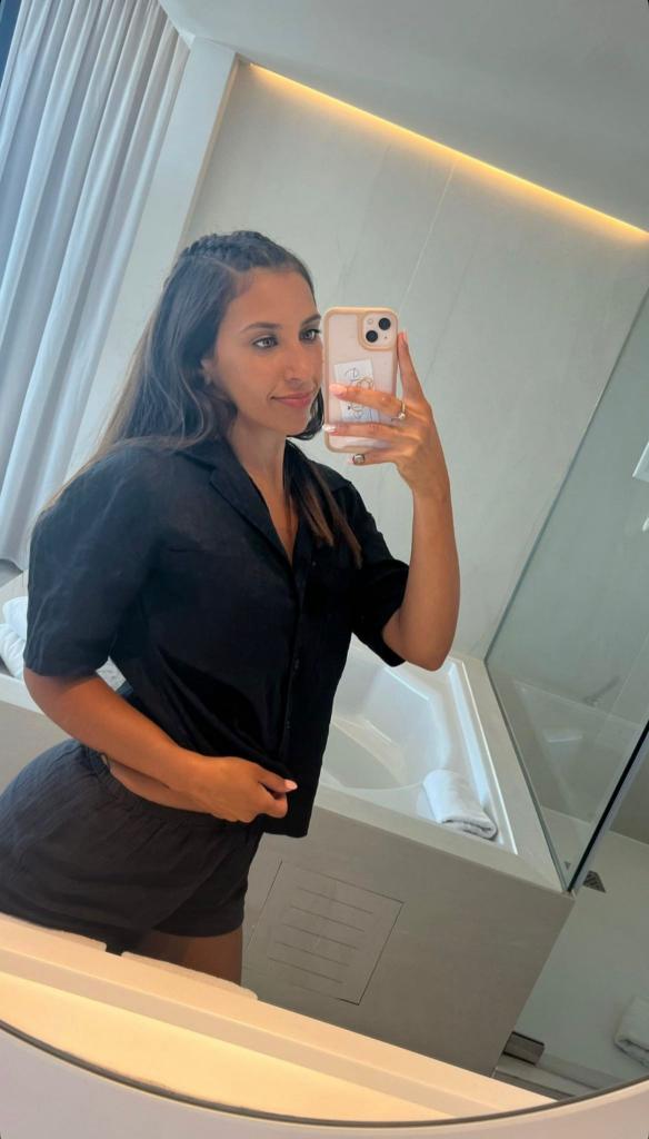 657401920: Chica busca chico en Málaga