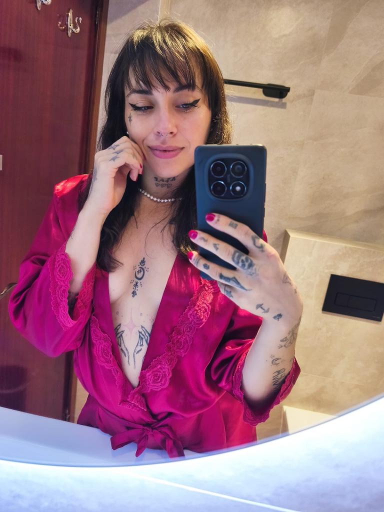 Chica busca chico en Mallorca: 