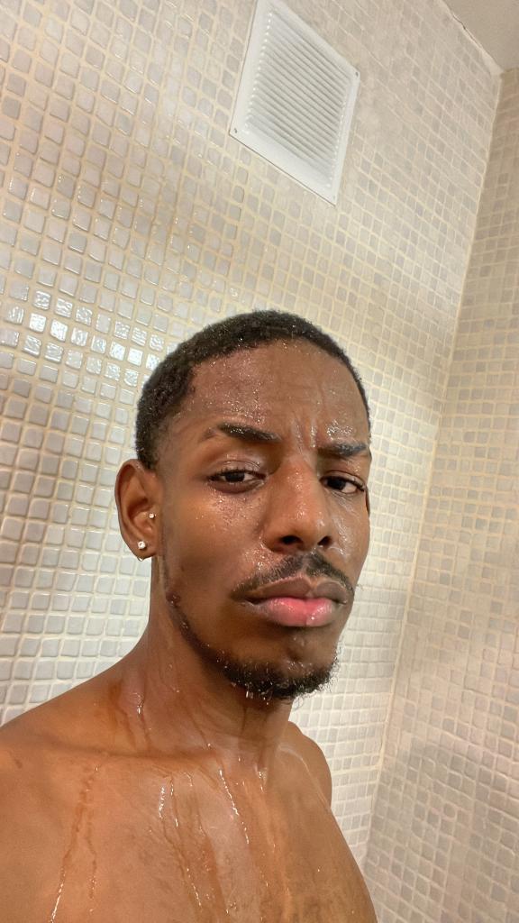 671155208: Chico busca chica en Asturias