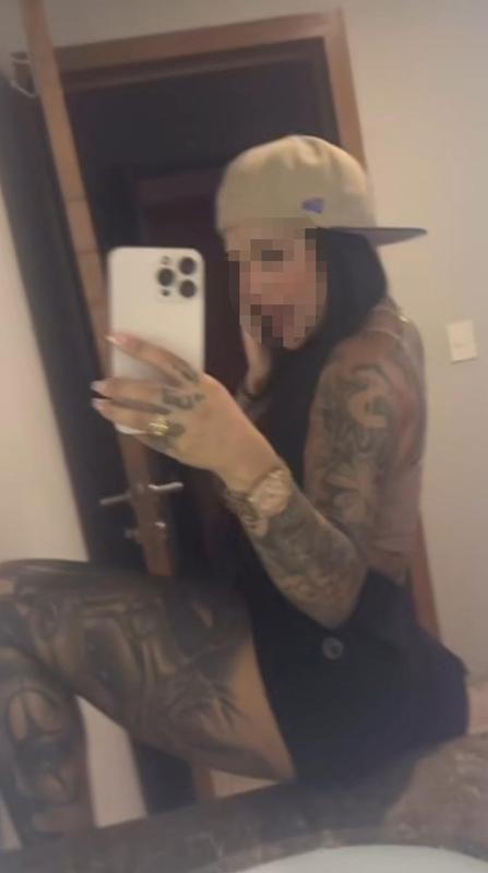 Chica busca chico en Sevilla: 