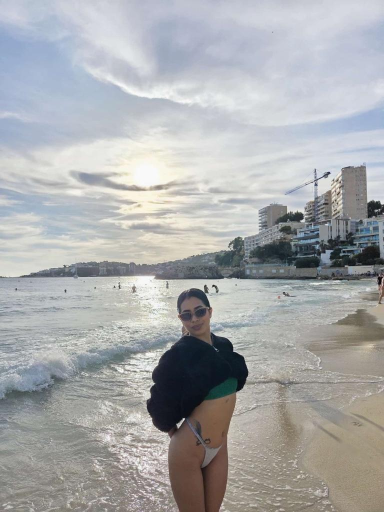 Chica busca chico en Mallorca: 