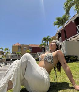 613341174: Chica busca chico en Madrid