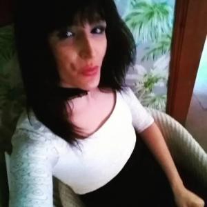 674976257: Chica busca chico en Granada