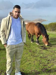 641918611: Chico busca chica en Madrid