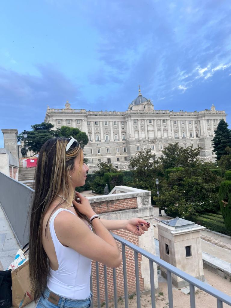 654237716: Chica busca chico en Huesca