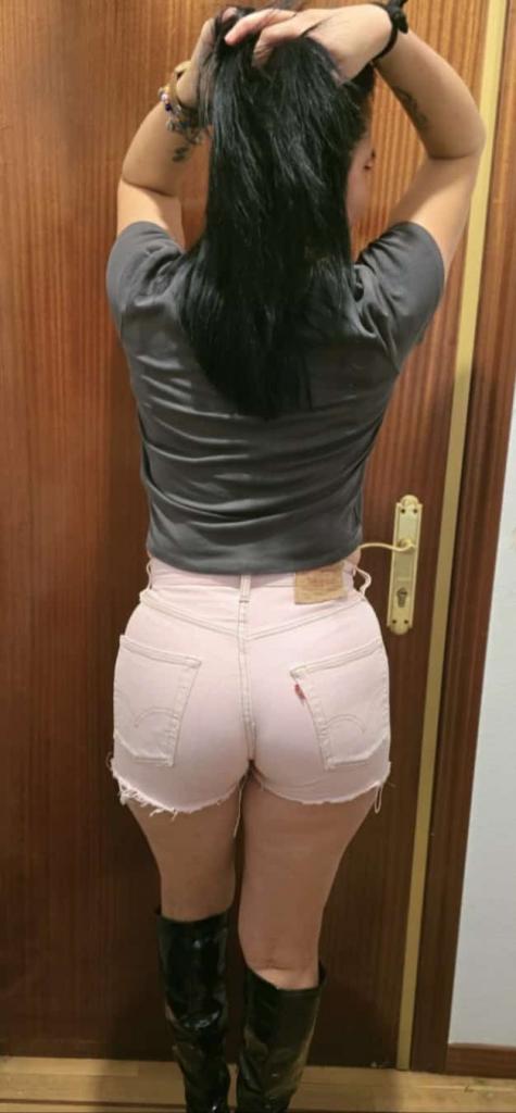 Chica busca chico en Barcelona: 