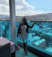 645104279: Chica busca chico en Barcelona