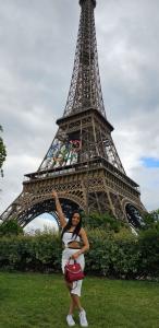 623568523: Chica busca chico en Barcelona