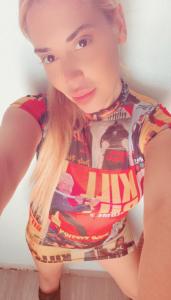 Chica busca chico en Ibiza: 