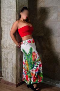 627295789: Chica busca chico en Barcelona