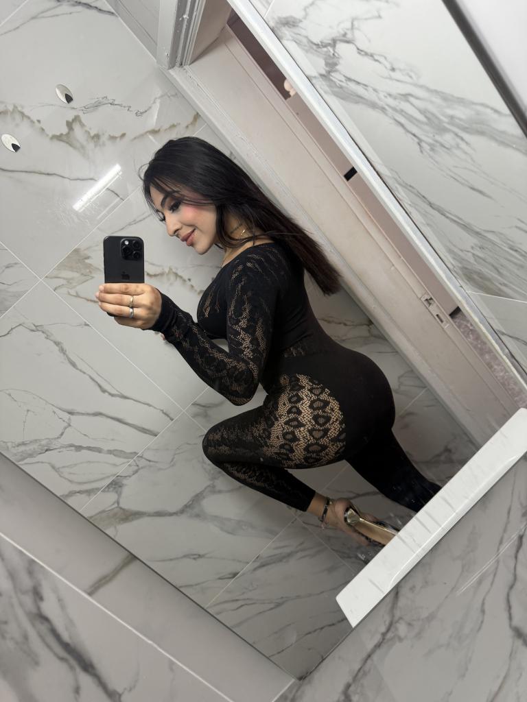 697626376: Transexual en Barcelona