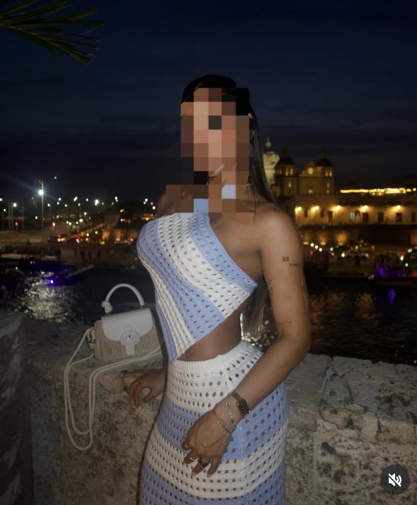 Chica busca chico en Cádiz: 