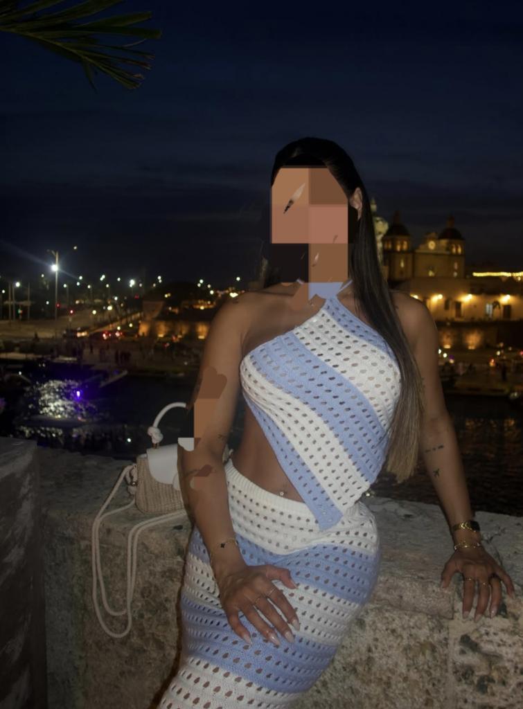 Chica busca chico en Cádiz: 