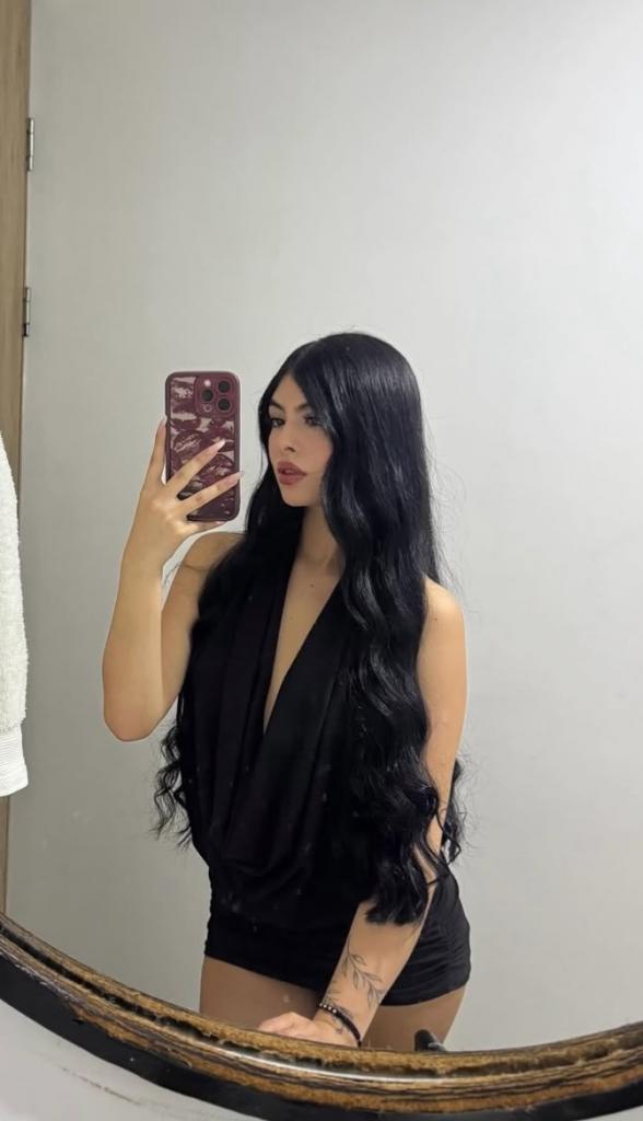 671569967: Chica busca chico en Barcelona