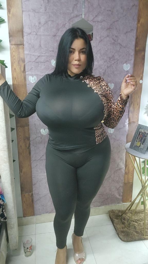 610868465: Chica busca chico en Albacete
