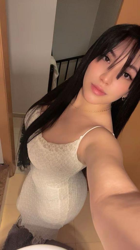 Chica busca chico en Lérida: 