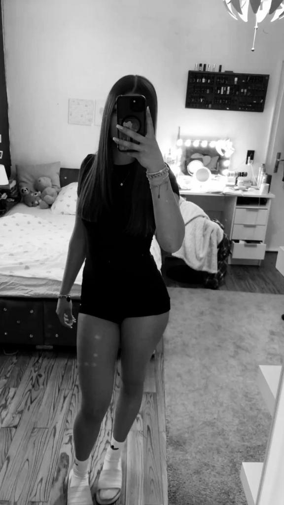 Chica busca chico en Valencia: 